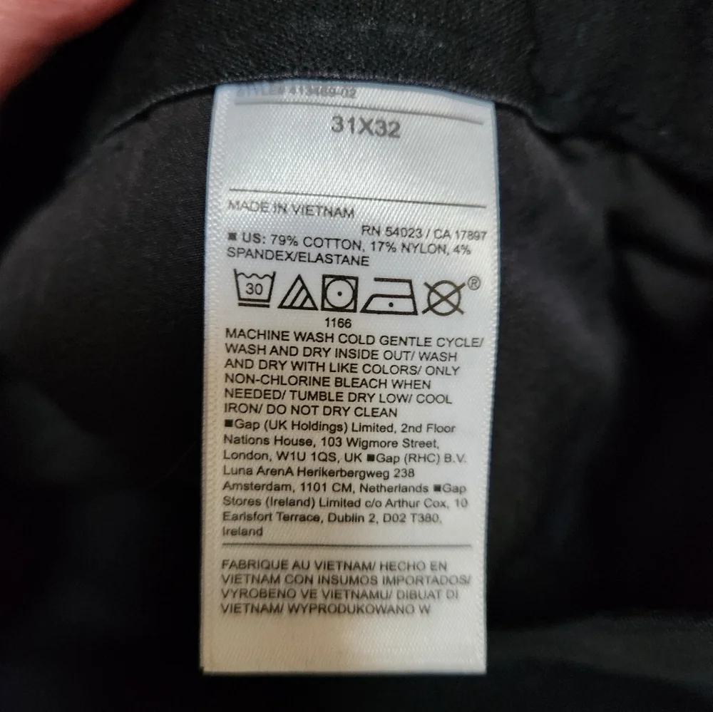 Old Navy Men's Black Pants, 31x32